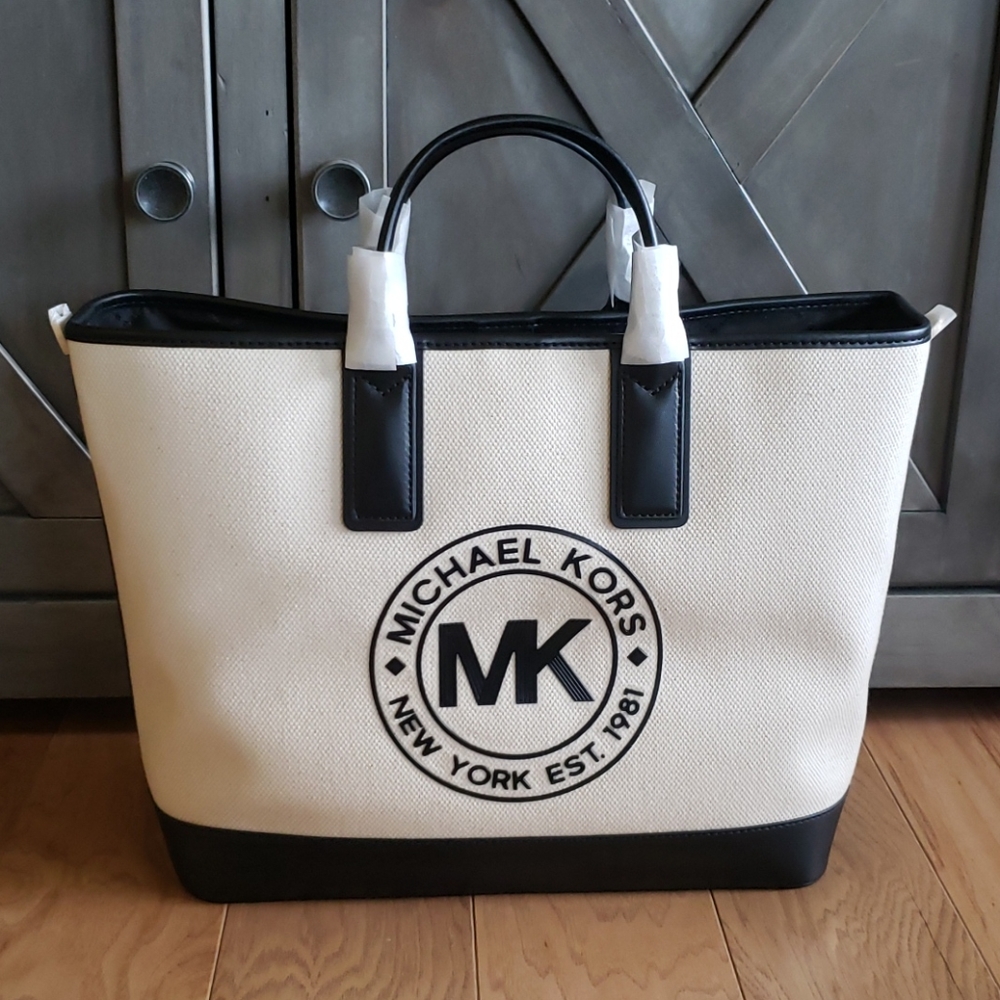 Canvas MK tote